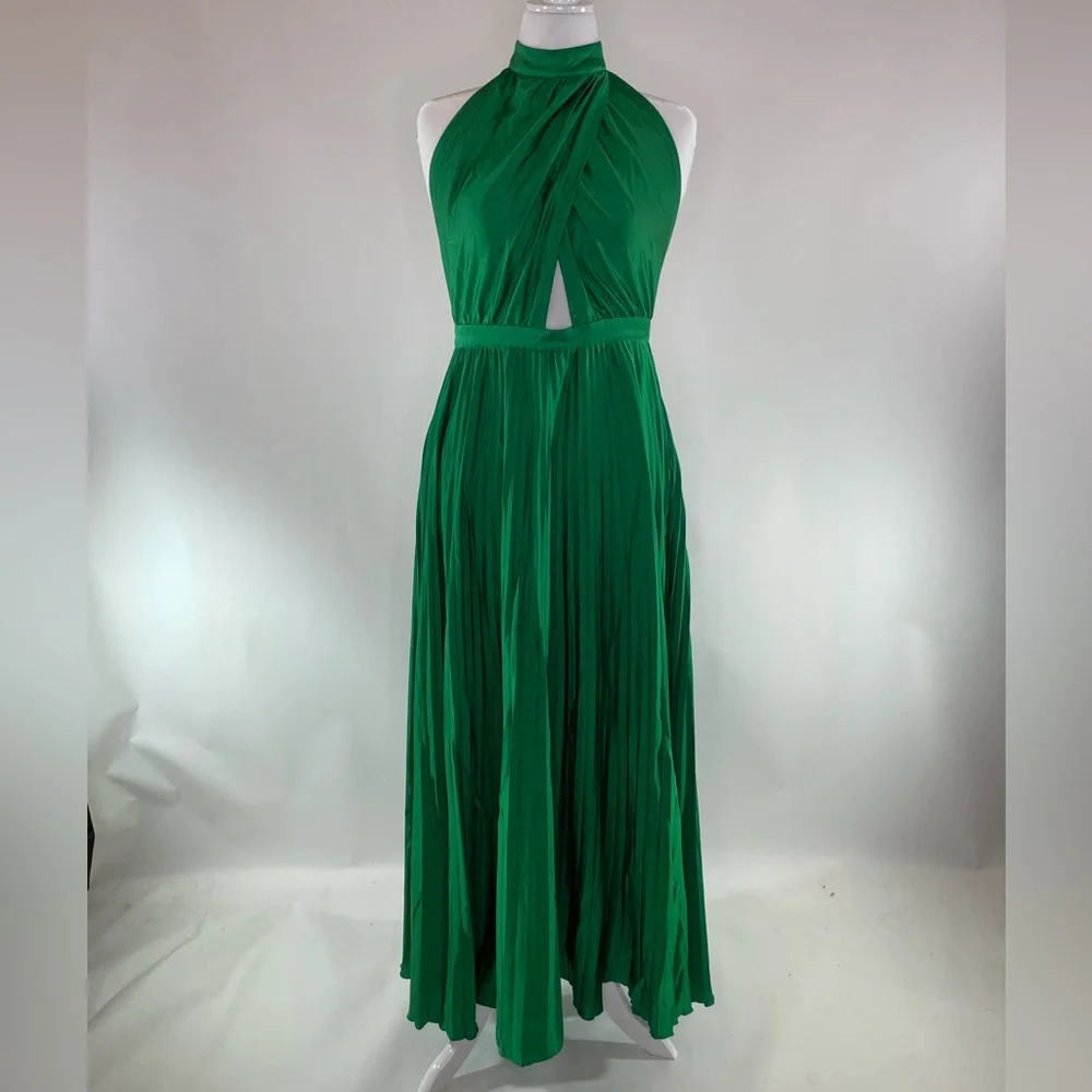 L'IDÉE Green Renaissance Gown, 14 - Picture 6 of 13